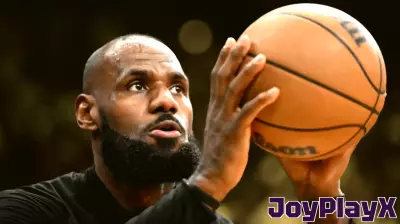 LeBron's Golfing Gesture: A Welcome Home Message?